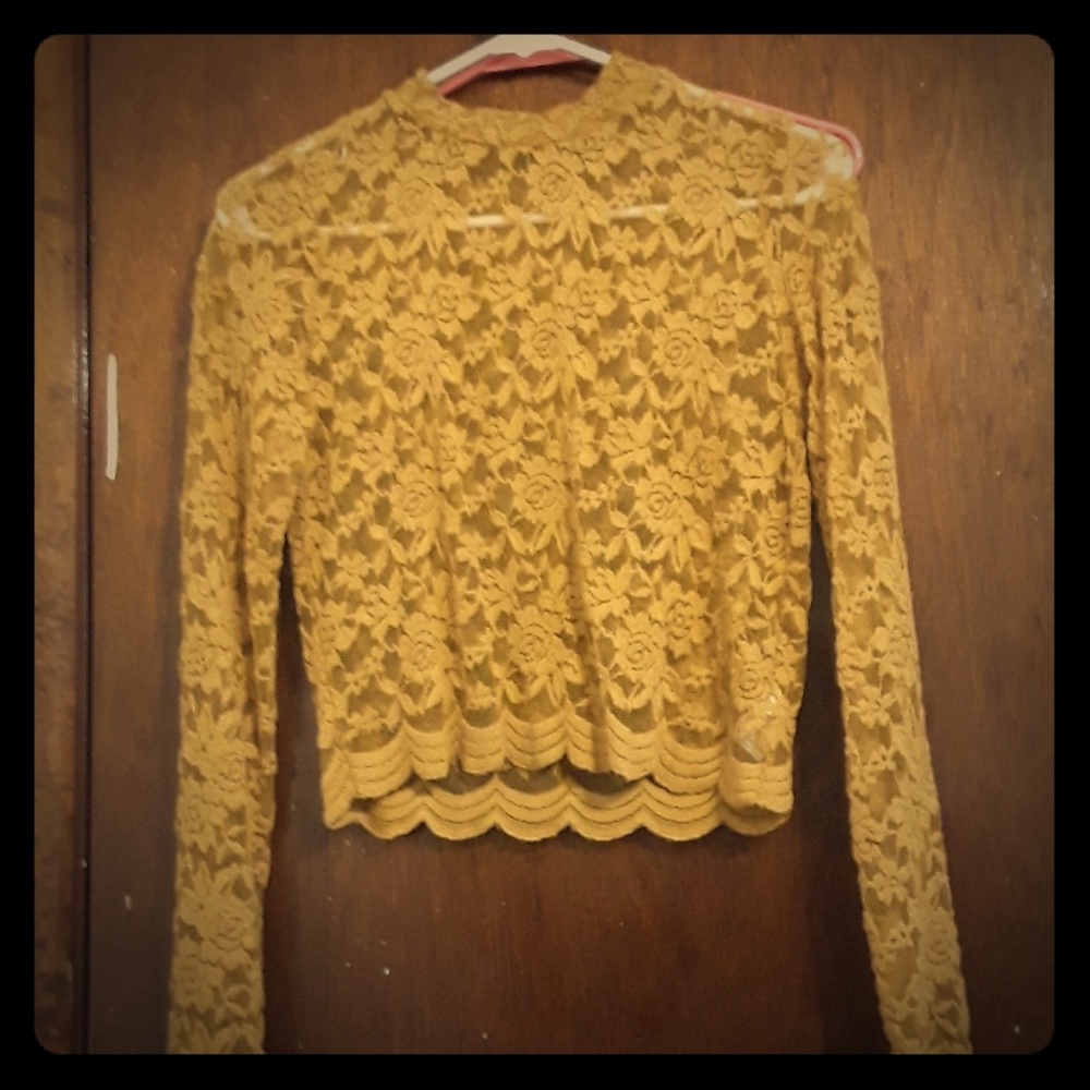Crop top